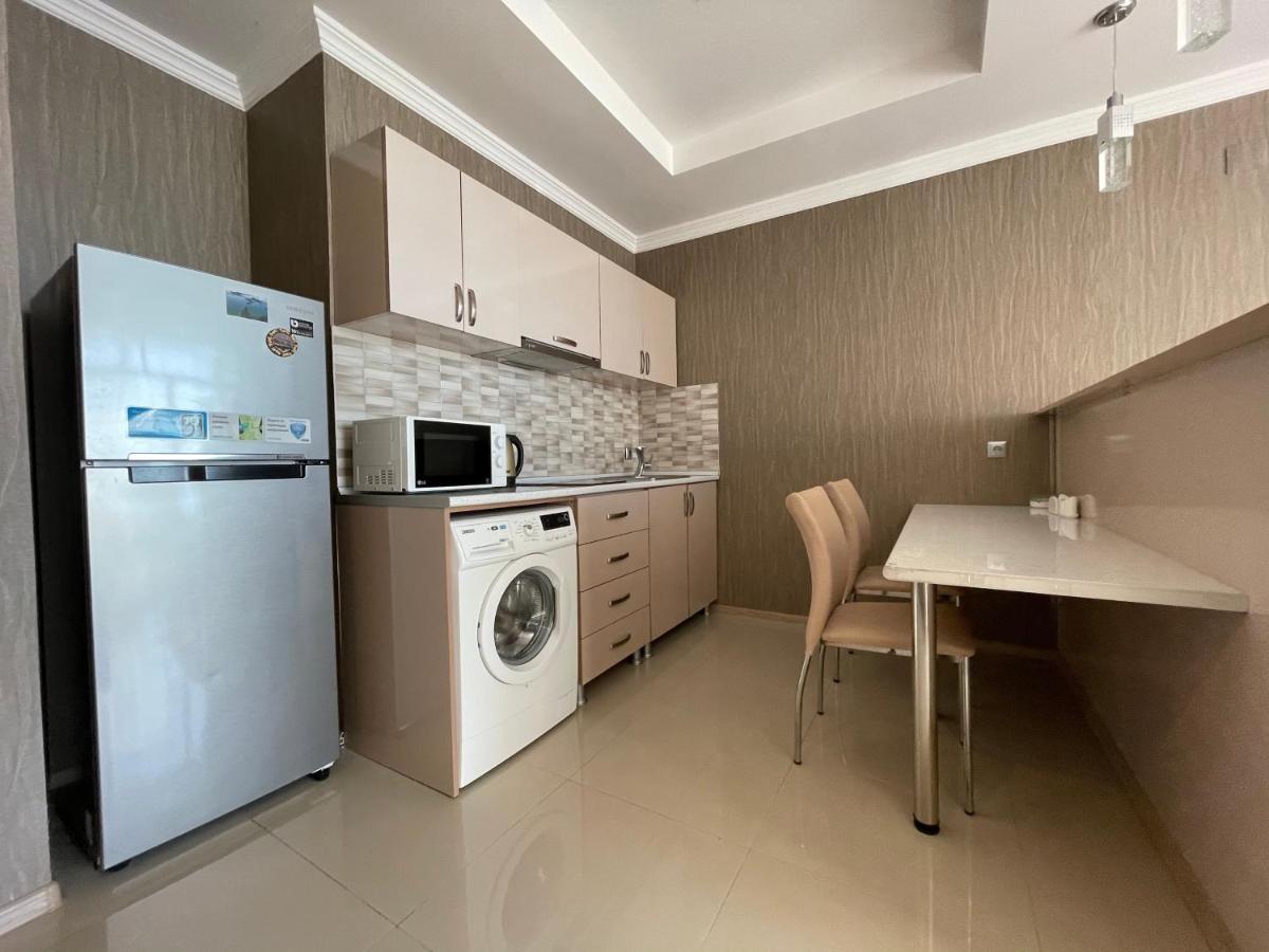 Апартаменты Breeze Батуми Экстерьер фото